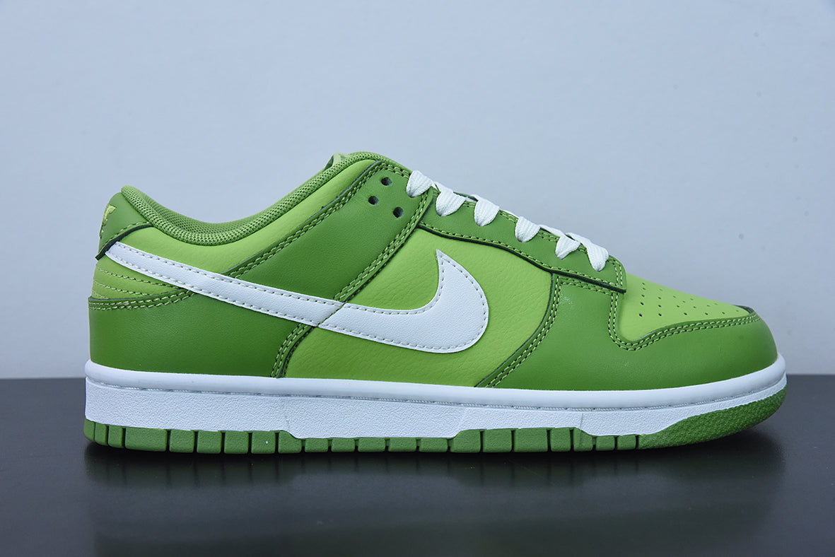 Nike Dunk “Chlorophyll”