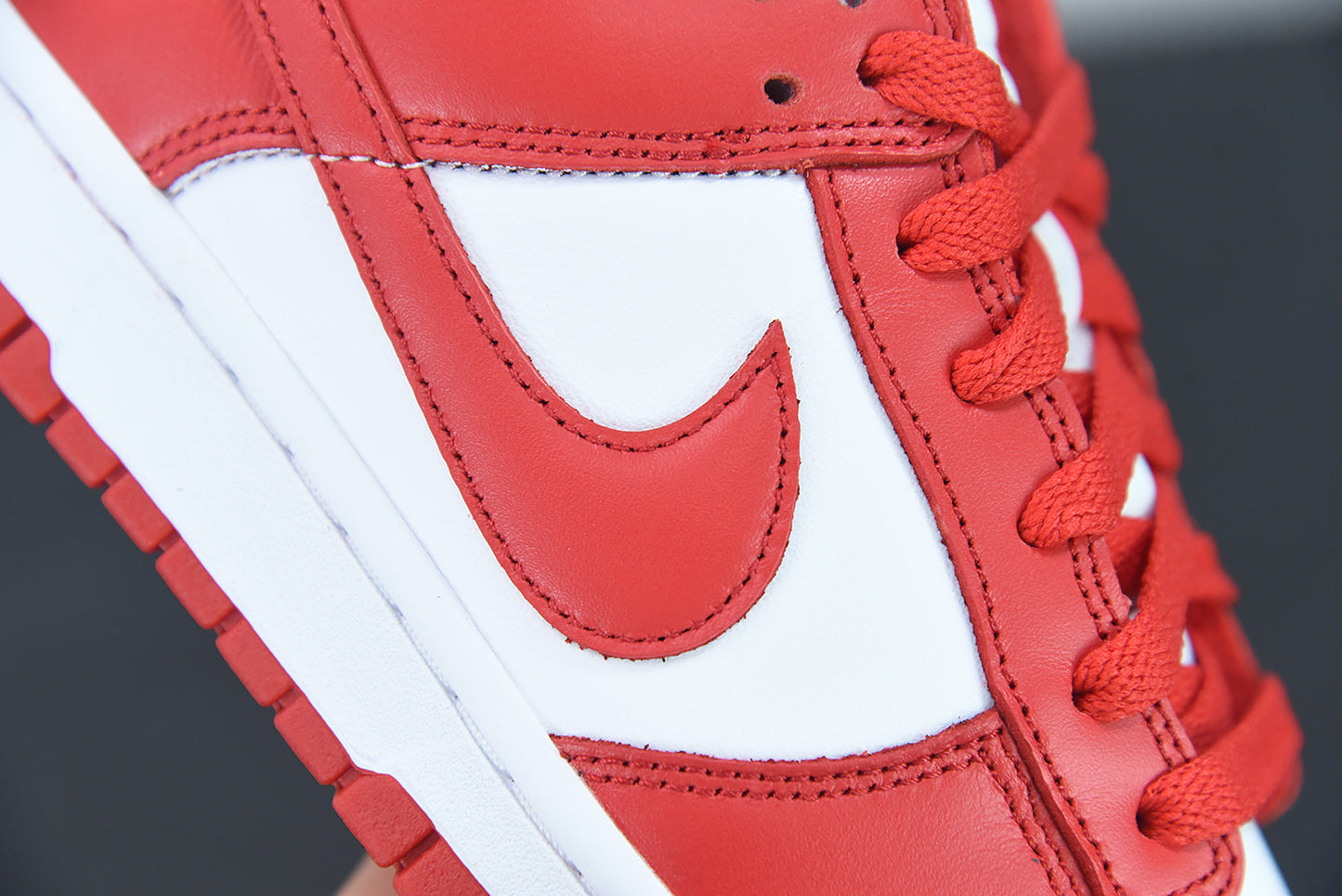 Nike Dunk “University Red”